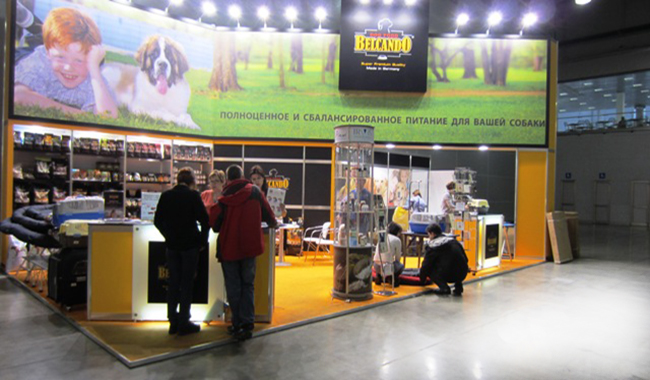 Stand de exposición de la comida Belcando