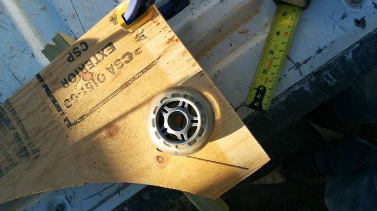 Rueda de ejercicio para gatos hecha en casa