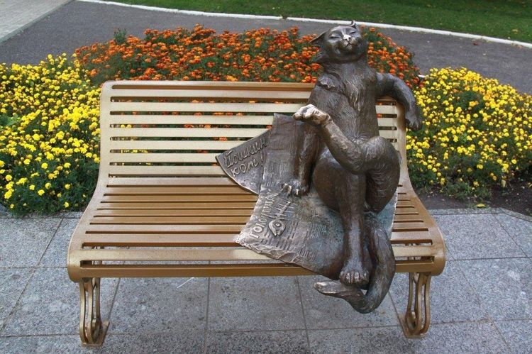 Monumento al Gato Yoshkin en Yoshkar-Olá