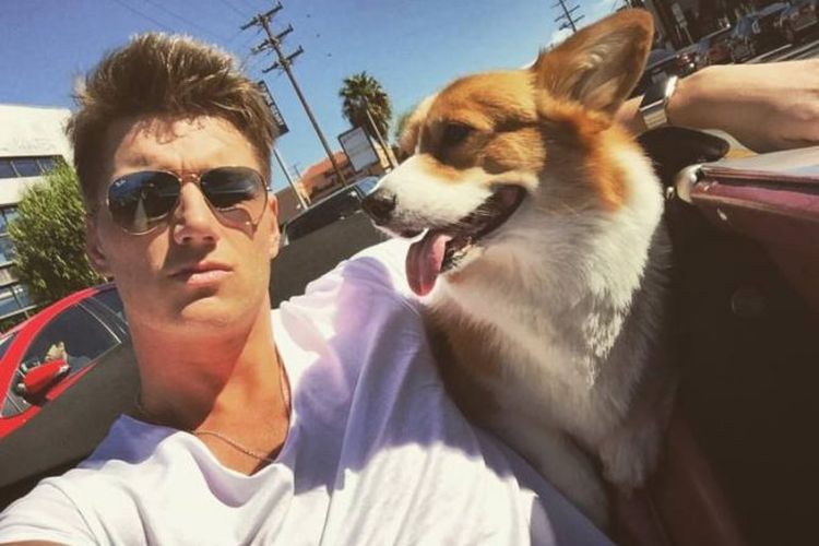 Alexéi Vorobiov y su perro