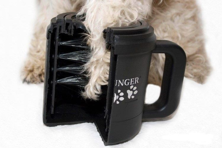 Taza para lavar las patas de los perros