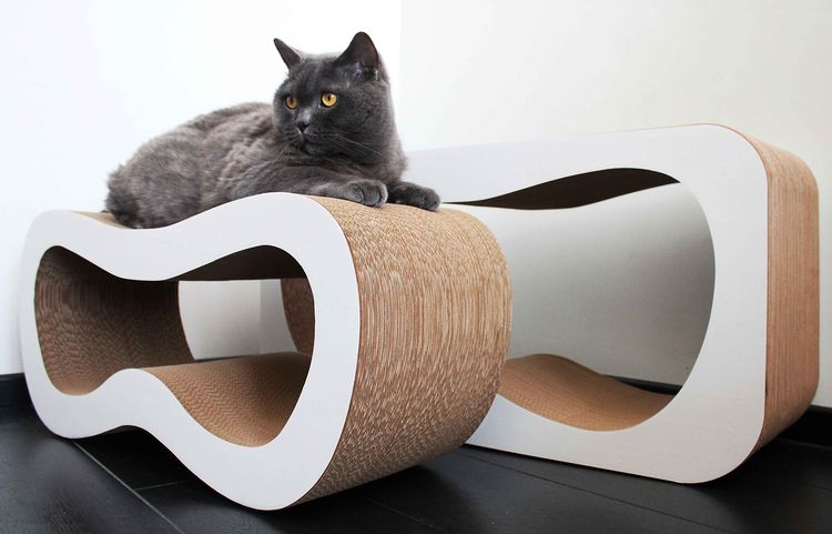Rascador de cartón para gato