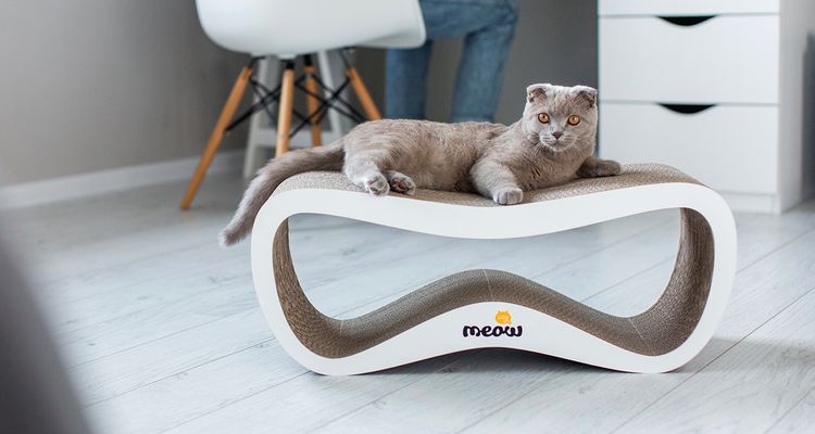 Rascador de cartón para gatos