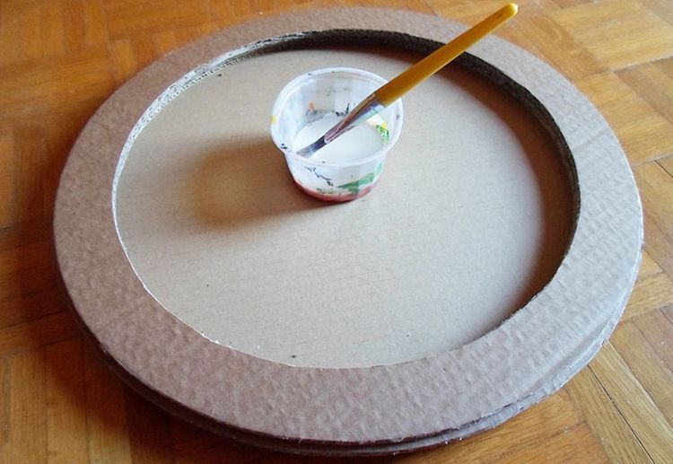Cómo hacer una casa para gatos con sus propias manos